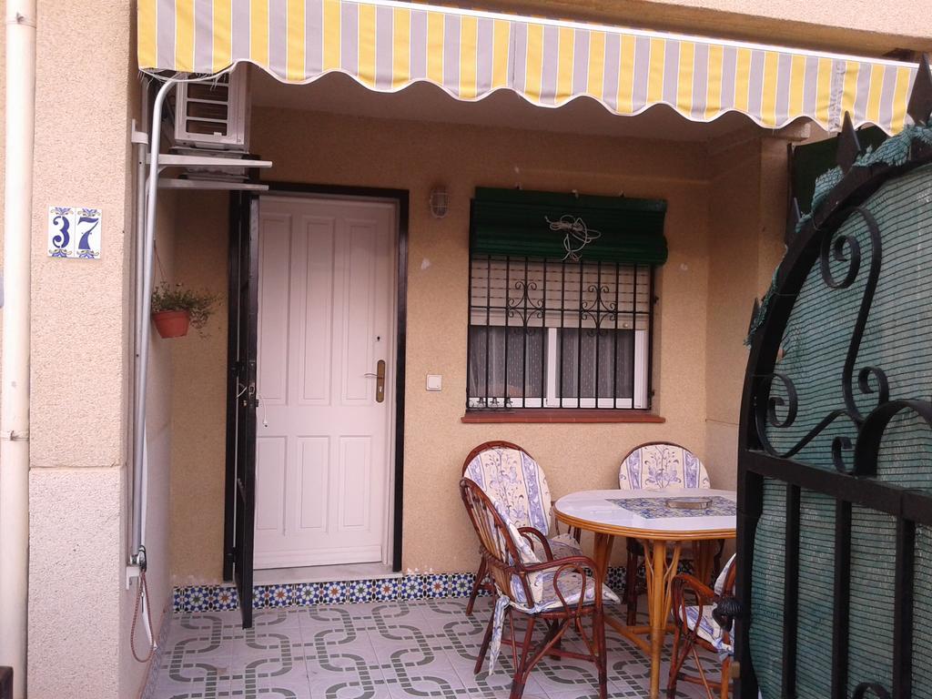 Apartement A La Mata Торевиеха Екстериор снимка